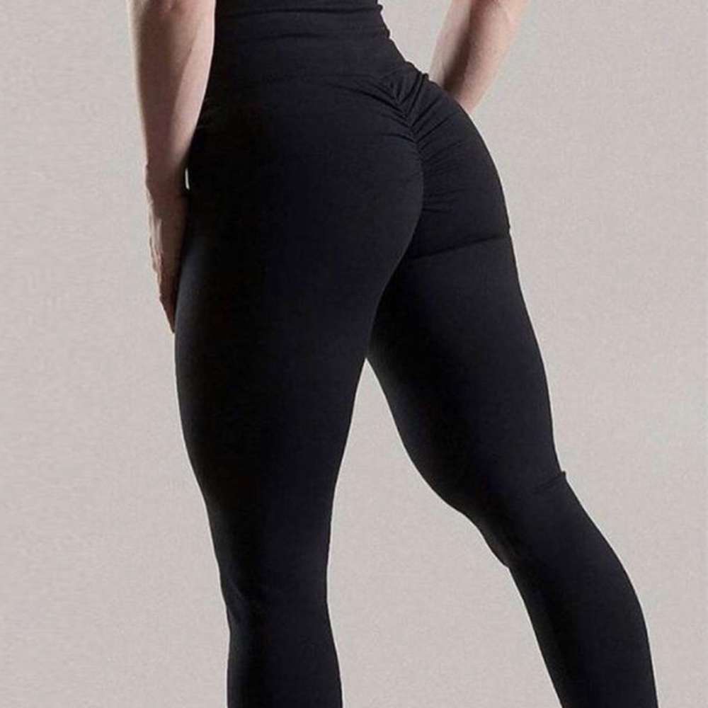 High waisted workout pants with ruching